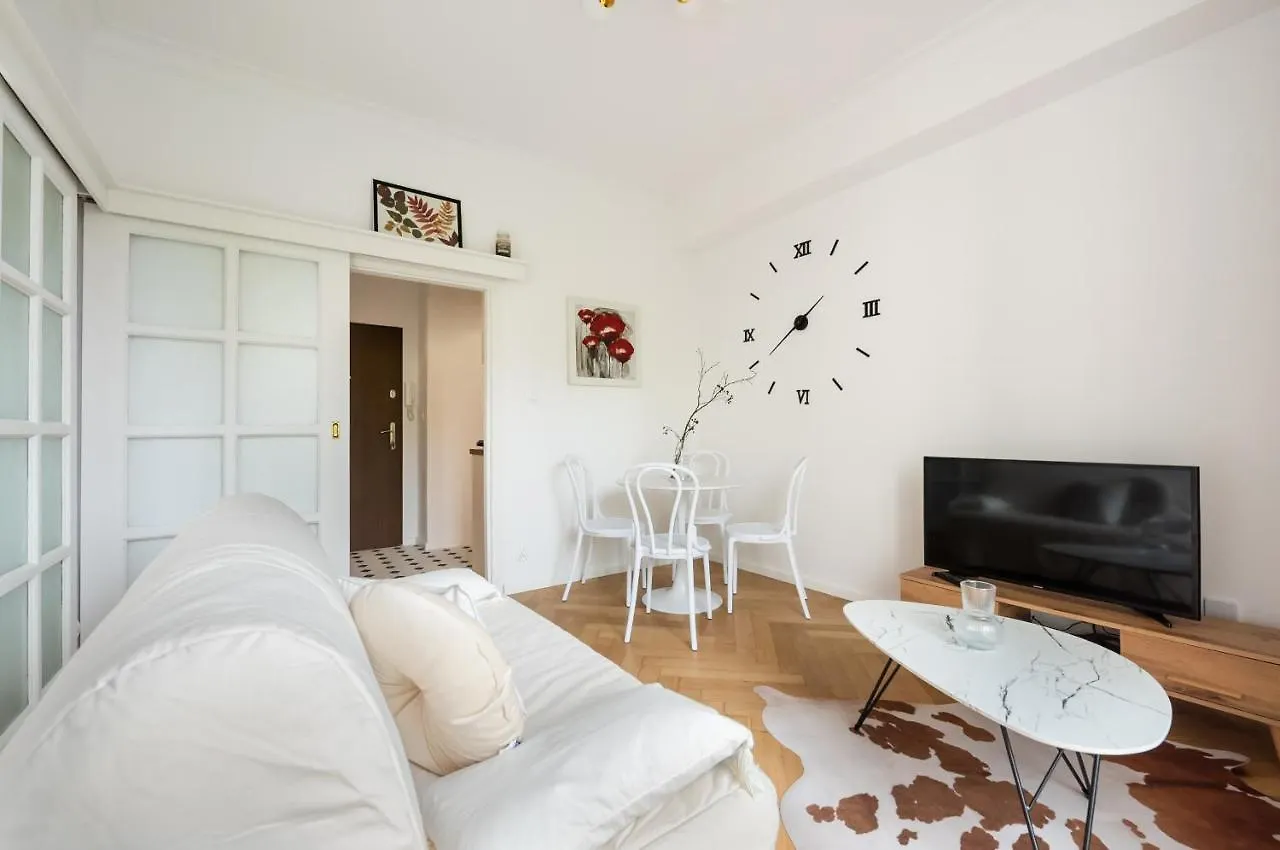 Plac Konstytucji Bright Apartment Warsaw Poland