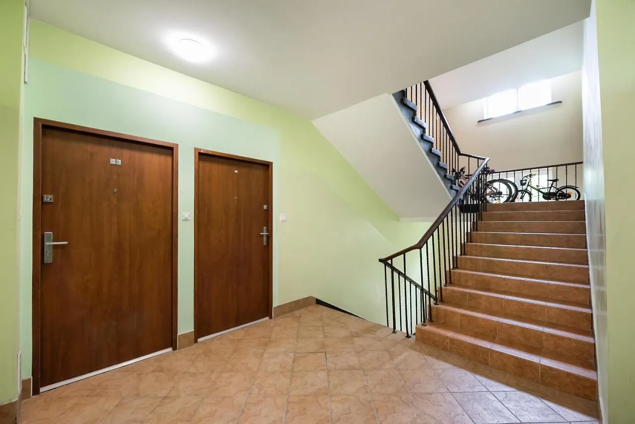 Plac Konstytucji Bright Apartment Warsaw