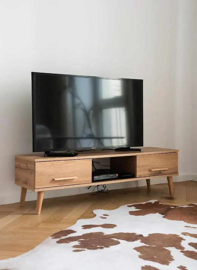 Plac Konstytucji Bright Apartment Warsaw