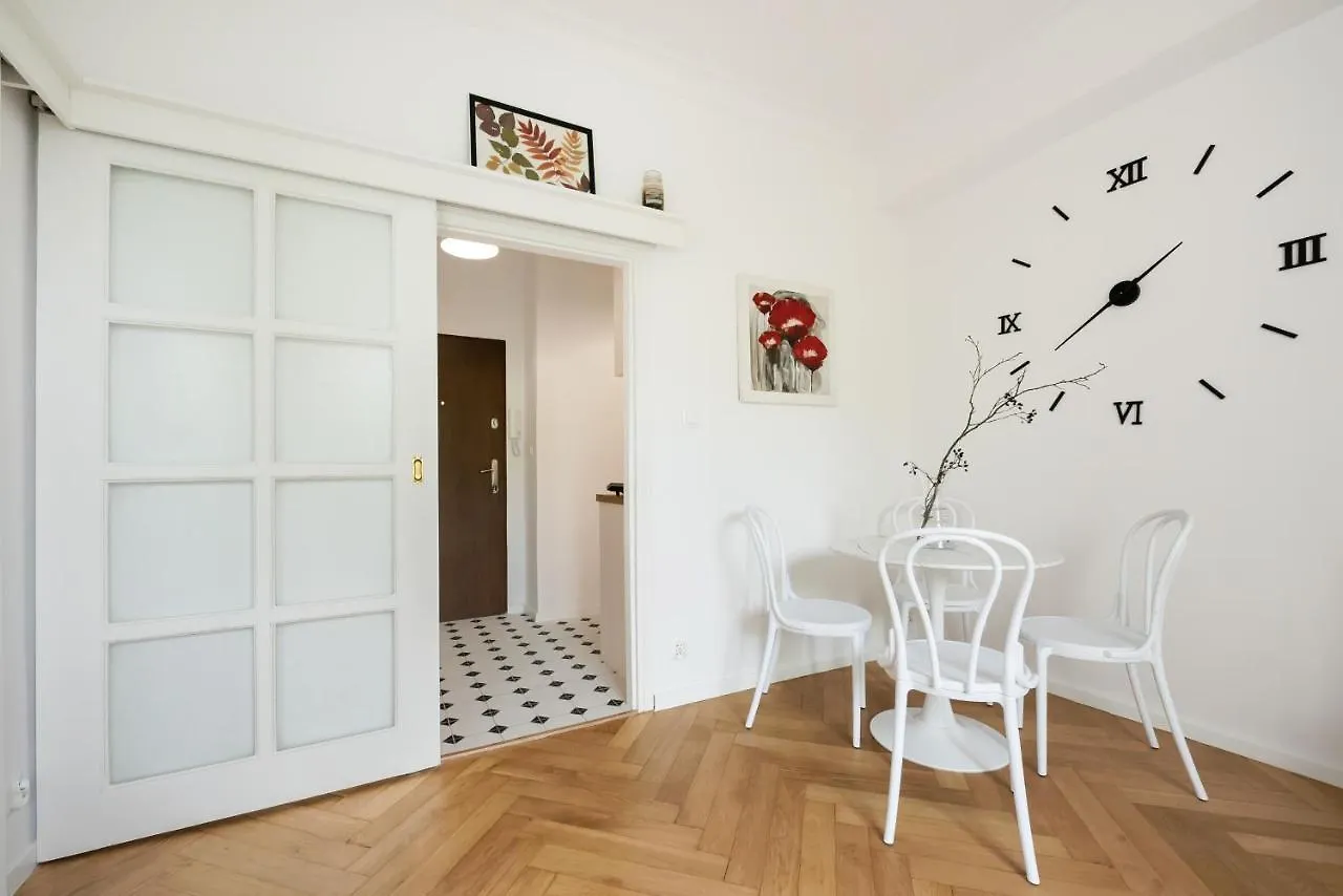 Plac Konstytucji Bright Apartment Warsaw 0*,  Poland